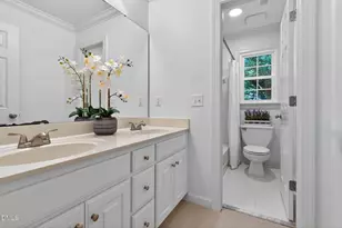 103 Highlands Lake Dr, Cary, NC 27518 - Photo 33