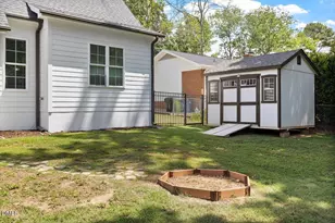 1404 Ivy Ln, Raleigh, NC 27609 - Photo 35