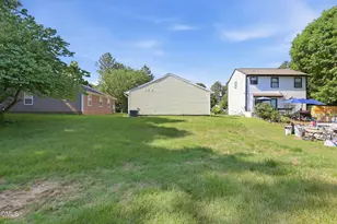 2338 Bedford St, Durham, NC 27707 - Photo 9