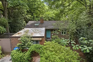 16 Davie Cir, Chapel Hill, NC 27514 - Photo 43