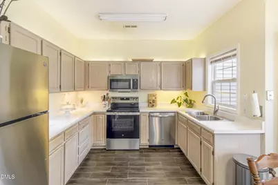 215 Pointe Crest Court, Cary, NC 27513 - Photo 5