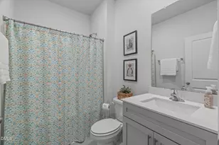 2121 Fletchers Rdg Dr, Durham, NC 27703 - Photo 19