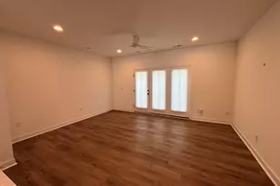5710 Parker Pnes Ct, Raleigh, NC 27609 - Photo 19