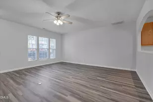 410 Walnut Woods Dr, Morrisville, NC 27560 - Photo 7