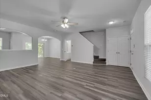 410 Walnut Woods Dr, Morrisville, NC 27560 - Photo 9