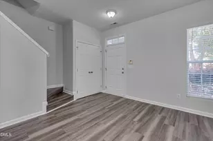 410 Walnut Woods Dr, Morrisville, NC 27560 - Photo 5