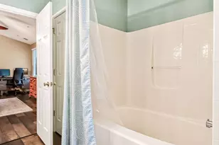 550 Birchtree Valley Ct, Fuquay Varina, NC 27526 - Photo 25