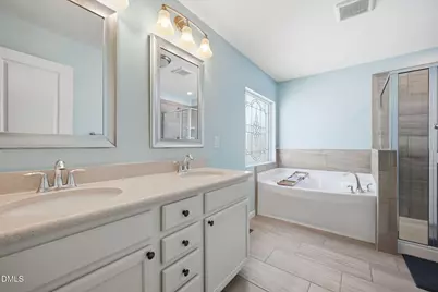636 Hiddenbrook Drive, Durham, NC 27703 - Photo 19