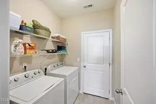 636 Hiddenbrook Dr, Durham, NC 27703 - Photo 31