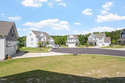 811 Bent Willow Drive, Clayton, NC 27527 - Photo 3