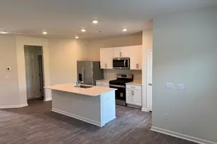 180 Starlight St, Sanford, NC 27330 - Photo 5