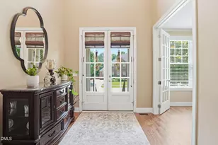 105 Harvestwood Dr, Apex, NC 27539 - Photo 3