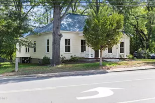915 S 3rd St, Sanford, NC 27330 - Photo 3