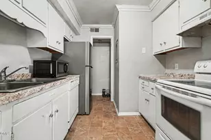 1231 Teakwood Pl, Raleigh, NC 27606 - Photo 15