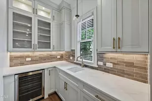 2721 St Marys St, Raleigh, NC 27609 - Photo 11