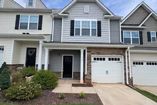 917 Hillman Ln, Mebane, NC 27302 - Photo 1
