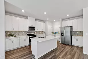 205 Joneshaven Dr, Fuquay-Varina, NC 27526 - Photo 9