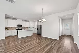 205 Joneshaven Dr, Fuquay Varina, NC 27526 - Photo 9