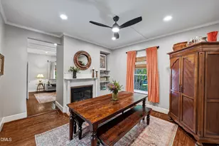 108 S Occoneechee St, Hillsborough, NC 27278 - Photo 11