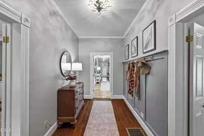 108 S Occoneechee Street, Hillsborough, NC 27278 - Photo 3