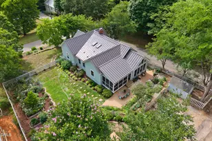 108 S Occoneechee St, Hillsborough, NC 27278 - Photo 45