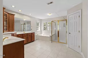 2817 Crystal Oaks Ln, Raleigh, NC 27614 - Photo 23