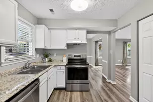 100 Whetstone Ct, Durham, NC 27703 - Photo 11