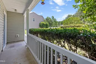 105 Chilmark Ridge Dr, Holly Springs, NC 27540 - Photo 3