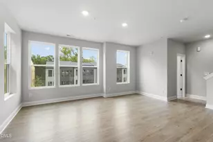 10530 Bailey Br Dr, Raleigh, NC 27614 - Photo 11