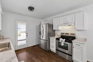 324 Wendell Falls Pkwy, Wendell, NC 27591 - Photo 9