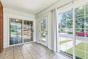 708 S 3rd St, Smithfield, NC 27577 - Photo 3
