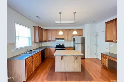 3113 Sentinel Ferry Lane, Cary, NC 27519 - Photo 3