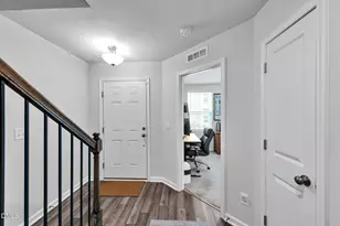 5218 Beardall St, Raleigh, NC 27616 - Photo 7