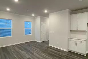 1013 Red Wing Dr, Durham, NC 27703 - Photo 5