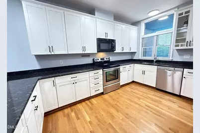 210 E Davie Street, Raleigh, NC 27601 - Photo 5