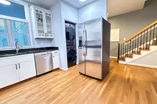 210 E Davie St, Raleigh, NC 27601 - Photo 7