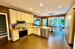 104 Parkrise Ct, Cary, NC 27519 - Photo 13