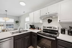304 Stone Hedge Ct, Holly Springs, NC 27540 - Photo 13