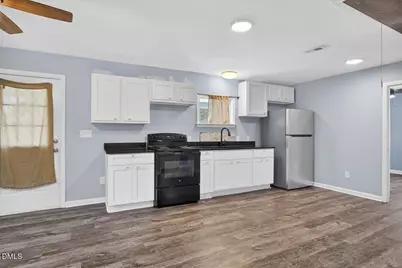 1311 S Williams Street, Henderson, NC 27536 - Photo 3