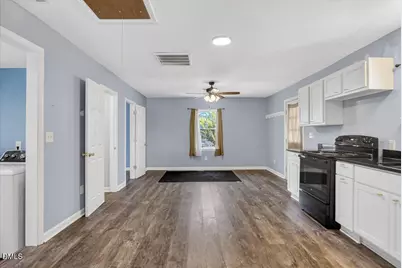 1311 S Williams Street, Henderson, NC 27536 - Photo 5
