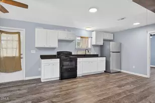 1311 S Williams St, Henderson, NC 27536 - Photo 3