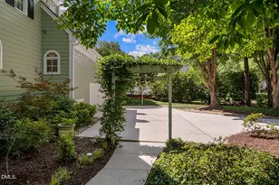 107 Meadowglades Ln, Cary, NC 27518 - Photo 9