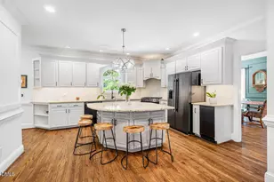 107 Meadowglades Ln, Cary, NC 27518 - Photo 37