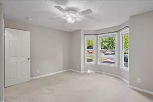105 Marbury Ct, Cary, NC 27513 - Photo 17