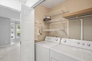 105 Marbury Ct, Cary, NC 27513 - Photo 15