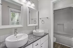 105 Marbury Ct, Cary, NC 27513 - Photo 25