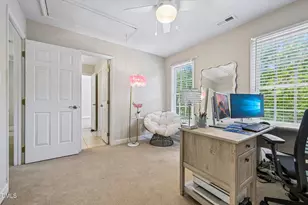 504 Kingswood Dr, Cary, NC 27513 - Photo 33