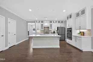 535 Methven Grove Dr, Cary, NC 27519 - Photo 5
