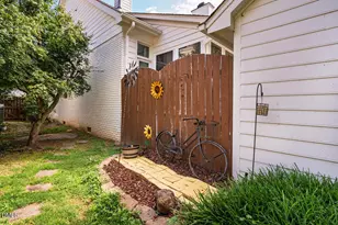 107 Cumberland Green Dr, Cary, NC 27513 - Photo 39