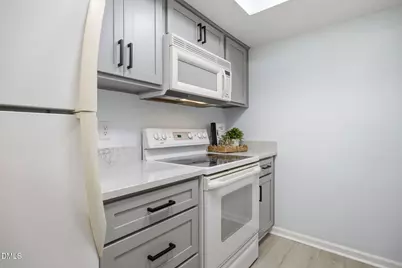 103 Marbury Court, Cary, NC 27513 - Photo 5